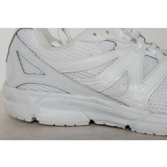 New Balance M490AWL2 White Mens Running Shoes - Picture 2 of 11